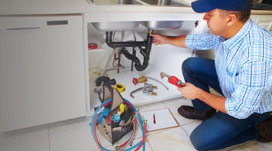 Expert burst pipe repair services in Heron Lake, MN